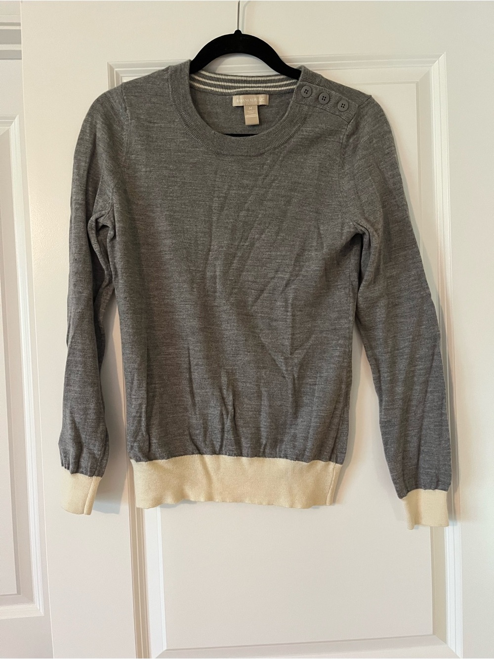 Banana Republic cream and grey sweater